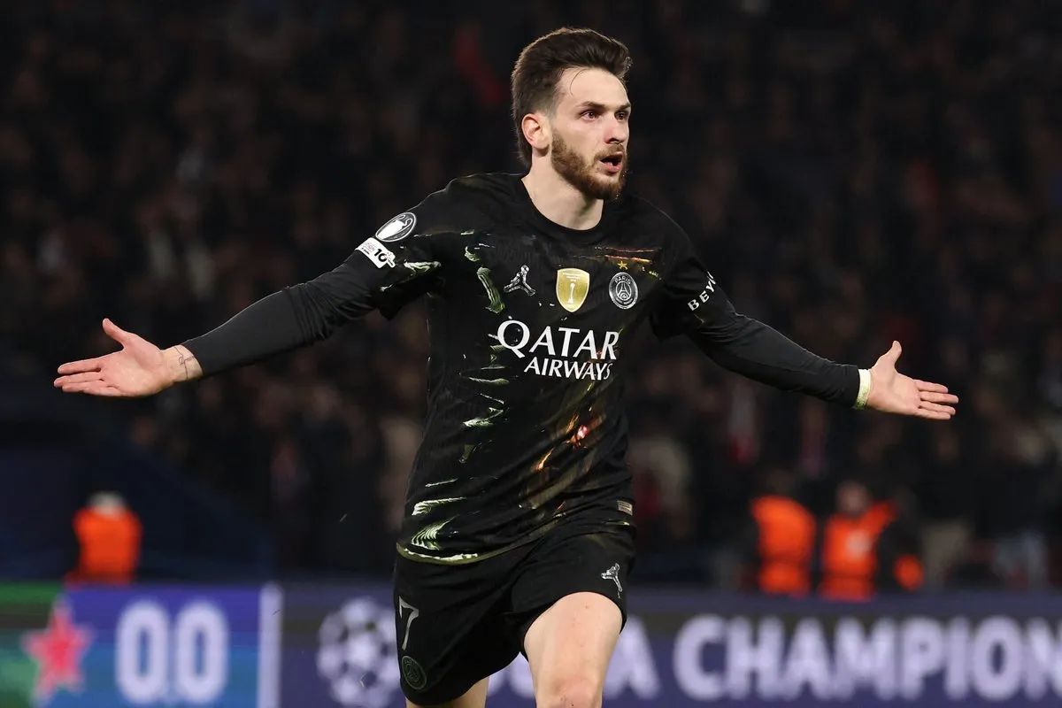 爱游戏官网-近11场欧冠造11球！K77展现极高进攻效率